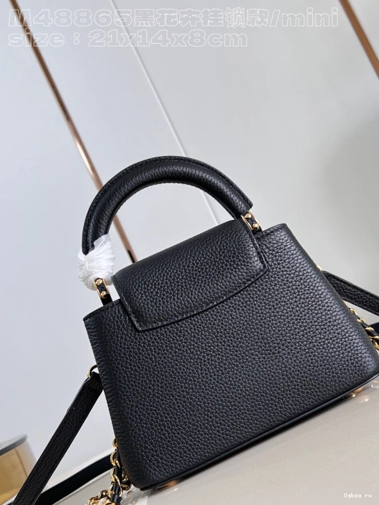 LOUIS CAPUCINES MINI-21*14*8CM VUITTON 0805